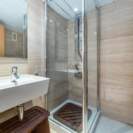 Apartamento Travel Hábitat L`oceanogràfico *